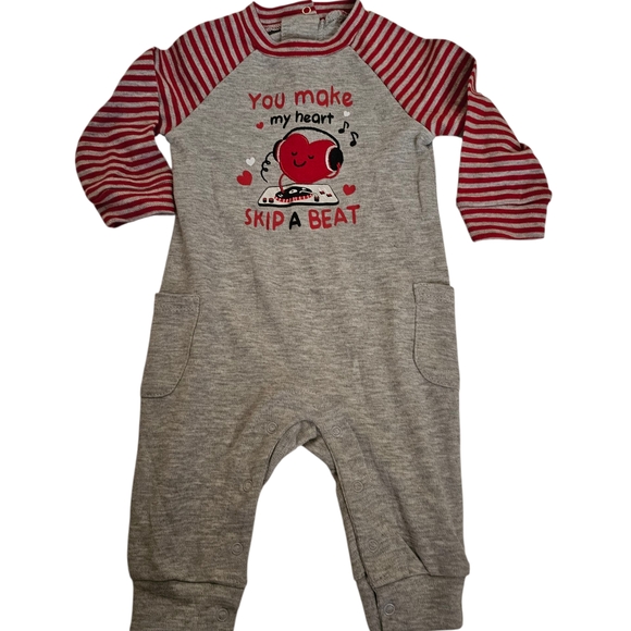 Disney & Star Wars Baby Gray and Red Footies Set 3 To 6 Mos. - Picture 5 of 5